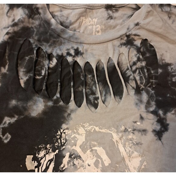 Friday the 13th Jason HOT TOPIC Slashed Neckline Tie Dye Horror Adult 3XL Shirt - Picture 4 of 7
